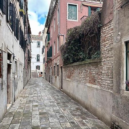 Historical Flat In Cannaregio, Venezia Zewnętrze zdjęcie
